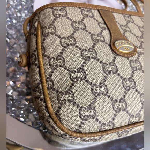 Gucci vintage 1980s "Plus" shoulder bag EUC - Picture 10 of 14